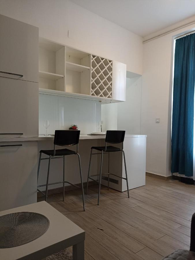 Alex 3 Appartement Belgrado Buitenkant foto