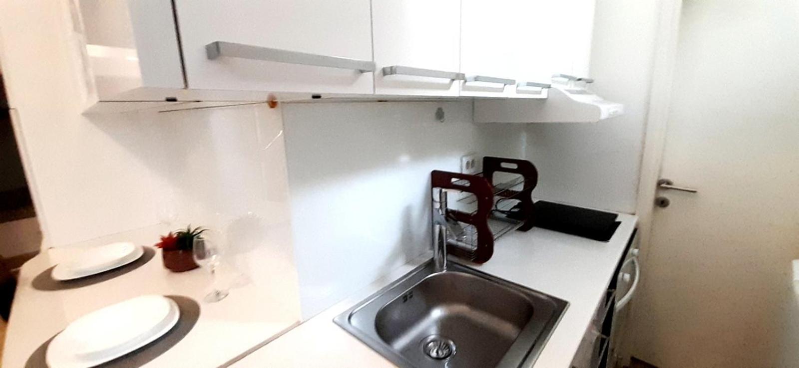 Alex 3 Appartement Belgrado Buitenkant foto