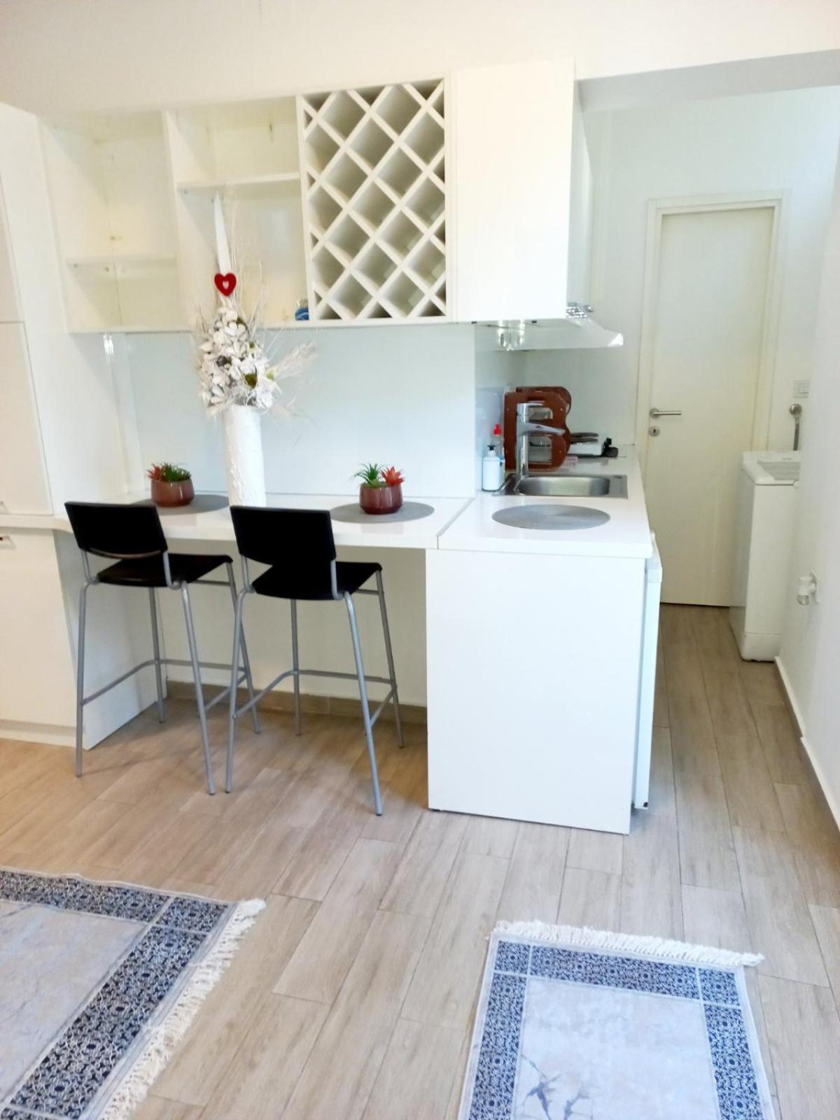 Alex 3 Appartement Belgrado Buitenkant foto